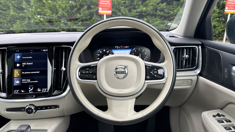 Volvo V60 2.0 B5P Cross Country 5dr AWD Auto Petrol Estate